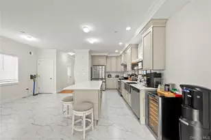 25 Sanford, New York, NY 10307 - Photo 12