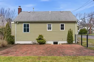 101 4th Ave, East Northport, NY 11731 - Photo 24