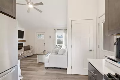 101 4th Avenue, East Northport, NY 11731 - Photo 12