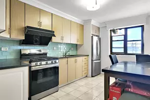 29-10 137th St, Flushing, NY 11354 - Photo 4