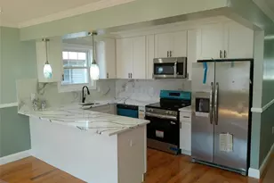 176-43 133rd Rd, Jamaica, NY 11434 - Photo 4