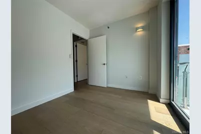 13680 41 Avenue #4F, Flushing, NY 11355 - Photo 2