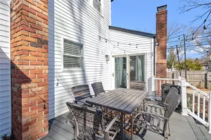 281 Breeze Ave, Ronkonkoma, NY 11779 - Photo 36