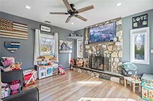 281 Breeze Ave, Ronkonkoma, NY 11779 - Photo 20