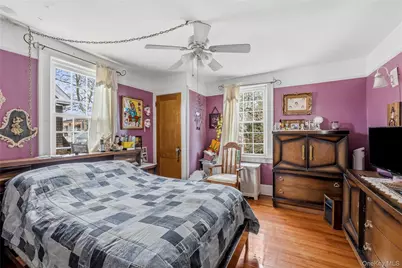 12-40 Beech Court, College Point, NY 11356 - Photo 22