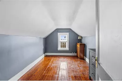 12-40 Beech Court, College Point, NY 11356 - Photo 26