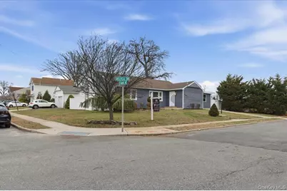 1871 Relyea Drive, Merrick, NY 11566 - Photo 4