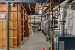 1871 Relyea Dr, Merrick, NY 11566 - Photo 24