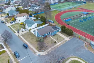 1871 Relyea Dr, Merrick, NY 11566 - Photo 34