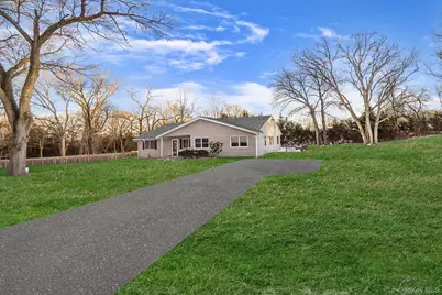 2 Buchanan Avenue, Coram, NY 11727 - Photo 2