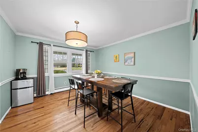 7 Fox Road, East Setauket, NY 11733 - Photo 6