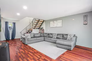 16 Alpine Dr, Wappingers Falls, NY 12590 - Photo 4