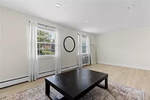 460 Old Town Rd, Port Jefferson, NY 11776 - Photo 8
