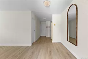 460 Old Town Rd, Port Jefferson, NY 11776 - Photo 6
