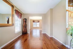 2041 Independence Dr, New Windsor, NY 12553 - Photo 10