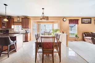 2041 Independence Dr, New Windsor, NY 12553 - Photo 16