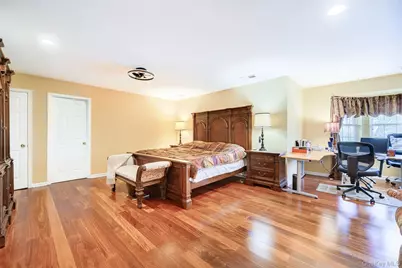 2041 Independence Drive, New Windsor, NY 12553 - Photo 26