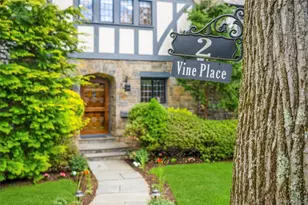 2 Vine Pl, Larchmont, NY 10538 - Photo 2