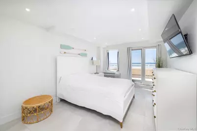 450 W Broadway #3F, Long Beach, NY 11561 - Photo 10