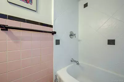 125-05 84th Avenue #6G, Kew Gardens, NY 11415 - Photo 18