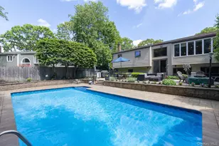 7 Quincy Ln, Smithtown, NY 11787 - Photo 36