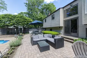 7 Quincy Ln, Smithtown, NY 11787 - Photo 40