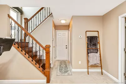 7 Quincy Lane, Smithtown, NY 11787 - Photo 30