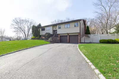 7 Quincy Lane, Smithtown, NY 11787 - Photo 4