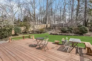 9 Cold Spring Hills Rd, Huntington, NY 11743 - Photo 24