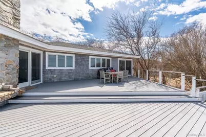 56765 Route 48, Greenport, NY 11944 - Photo 10