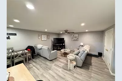 71 Orange Street, Marlboro, NY 12542 - Photo 8