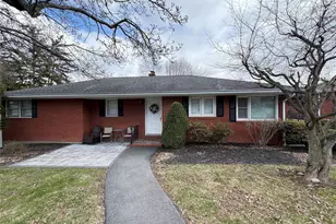 71 Orange St, Marlboro, NY 12542 - Photo 2