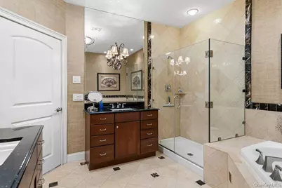 336 Trotting Lane, Westbury, NY 11590 - Photo 20