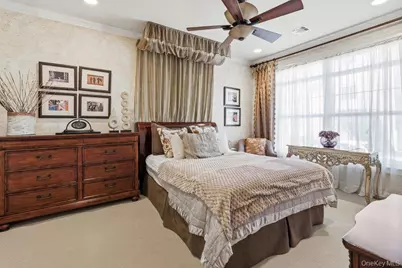 336 Trotting Lane, Westbury, NY 11590 - Photo 22