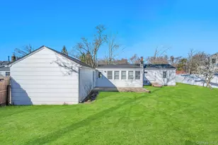 20 Willyn Rd, Blue Point, NY 11715 - Photo 28