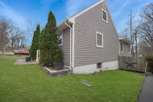 35 Hillside Ave, Suffern, NY 10901 - Photo 40