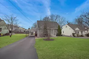 35 Hillside Ave, Suffern, NY 10901 - Photo 42