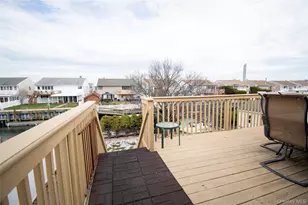 51 E 2nd St, Freeport, NY 11520 - Photo 38