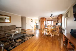 51 E 2nd St, Freeport, NY 11520 - Photo 12