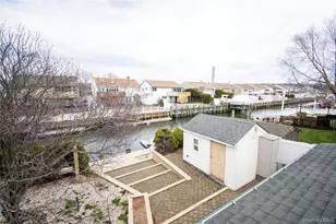 51 E 2nd St, Freeport, NY 11520 - Photo 40