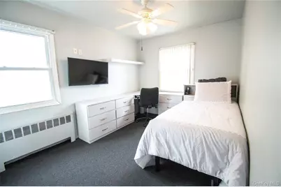 51 E 2nd Street, Freeport, NY 11520 - Photo 16