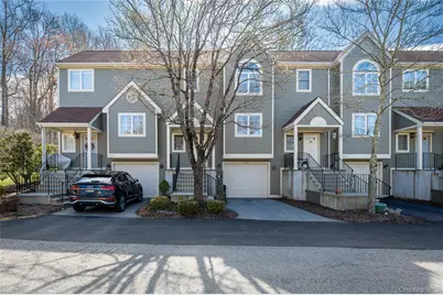 1703 Regent Drive, Mount Kisco, NY 10549 - Photo 32