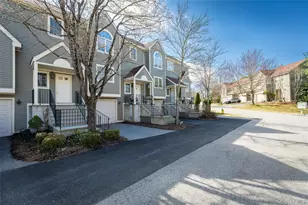 1703 Regent Dr, Mount Kisco, NY 10549 - Photo 30