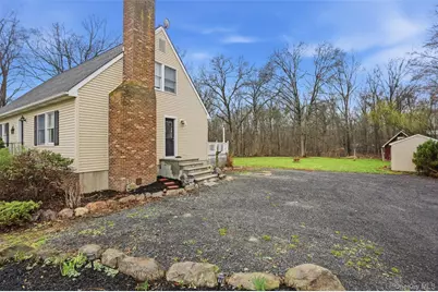 219 Lynch Avenue, New Hampton, NY 10958 - Photo 32