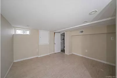 15050 Foch Boulevard, Jamaica, NY 11434 - Photo 14