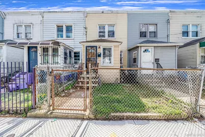 15050 Foch Boulevard, Jamaica, NY 11434 - Photo 2