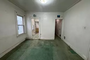 104-21 104th St, Ozone Park, NY 11417 - Photo 24