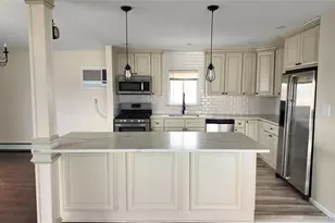 468 Nassau Ave, Freeport, NY 11520 - Photo 6