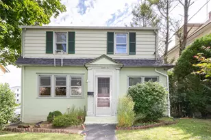 531 1/2 Willett Ave, Port Chester, NY 10573 - Photo 2