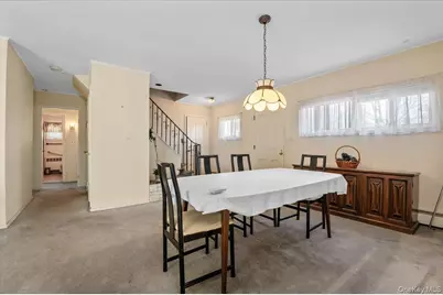 450 Chestnut Lane, East Meadow, NY 11554 - Photo 8